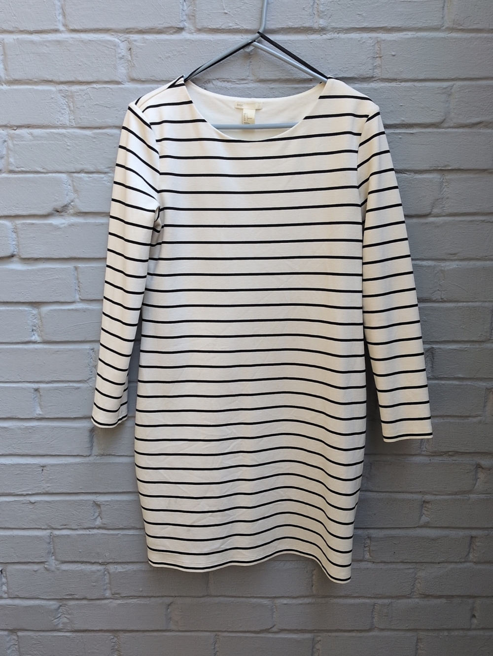 H&M Size 10 Striped Long-Sleeve Shift Dress - White with Black Stripes
